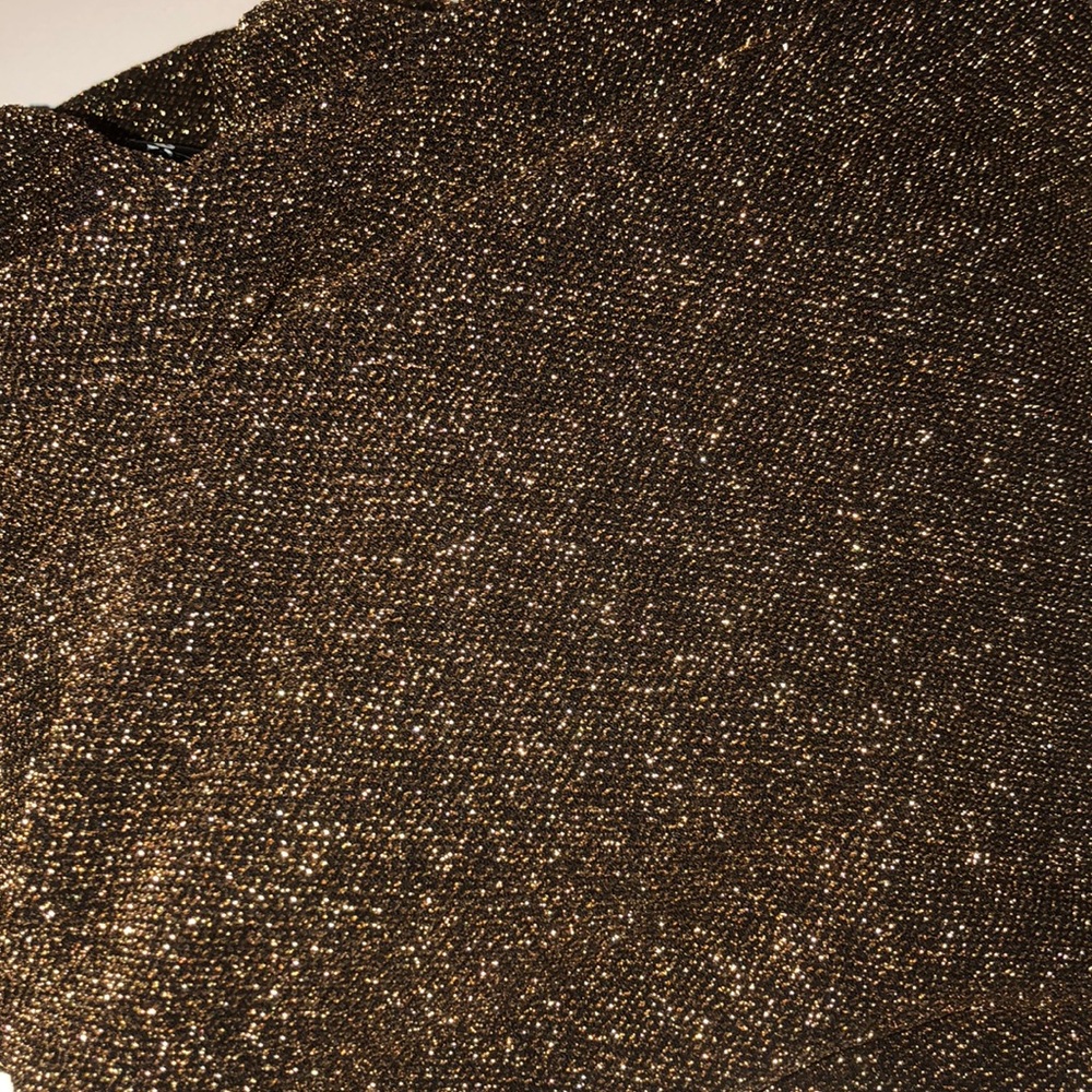 LAST 1 PRICE IS FIRM Gold jumpsuit with waist tie. - Picture 3 of 4